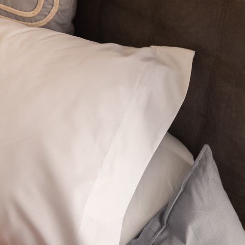 Funda de Almohada Queen Línea Egipcia Lisa