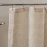 Cortina-de-Baño-de-Pique-con-Ojalillos-Metalicos