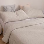 Acolchado-Queen-de-Jersey-Liso-con-Relieve-Rayado