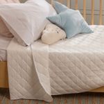 Acolchado-Cuna-Funcional-Reversible-de-Algodon-Estrellas-y-Gardenias