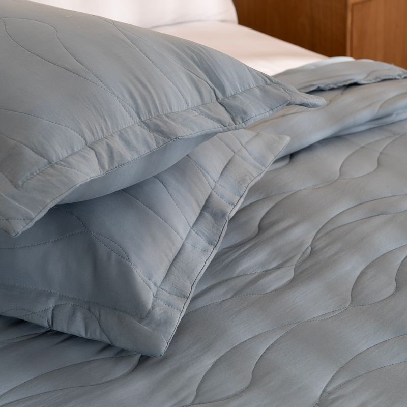 Cubrecama-Queen-Extra-Suave-Reversible-Ondas