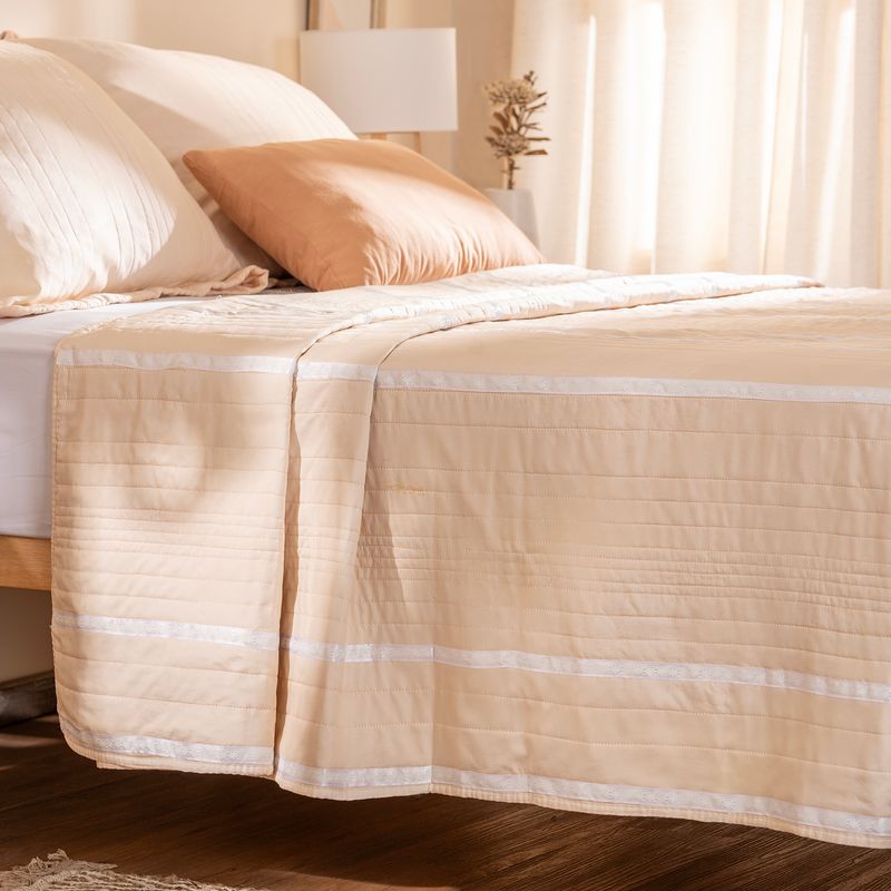 Cubrecama-Queen-Reversible-Cintas-Broderie