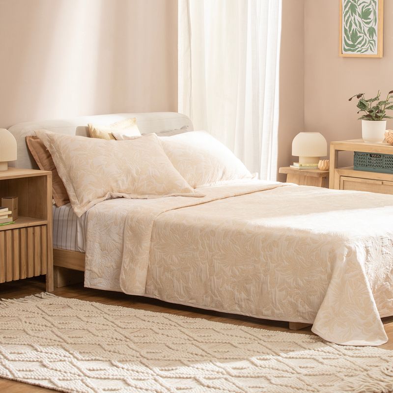 Cubrecama-Queen-Jacquard-Selva-