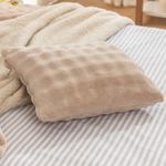 Almohadon-Piel-Suave-con-Ondas-