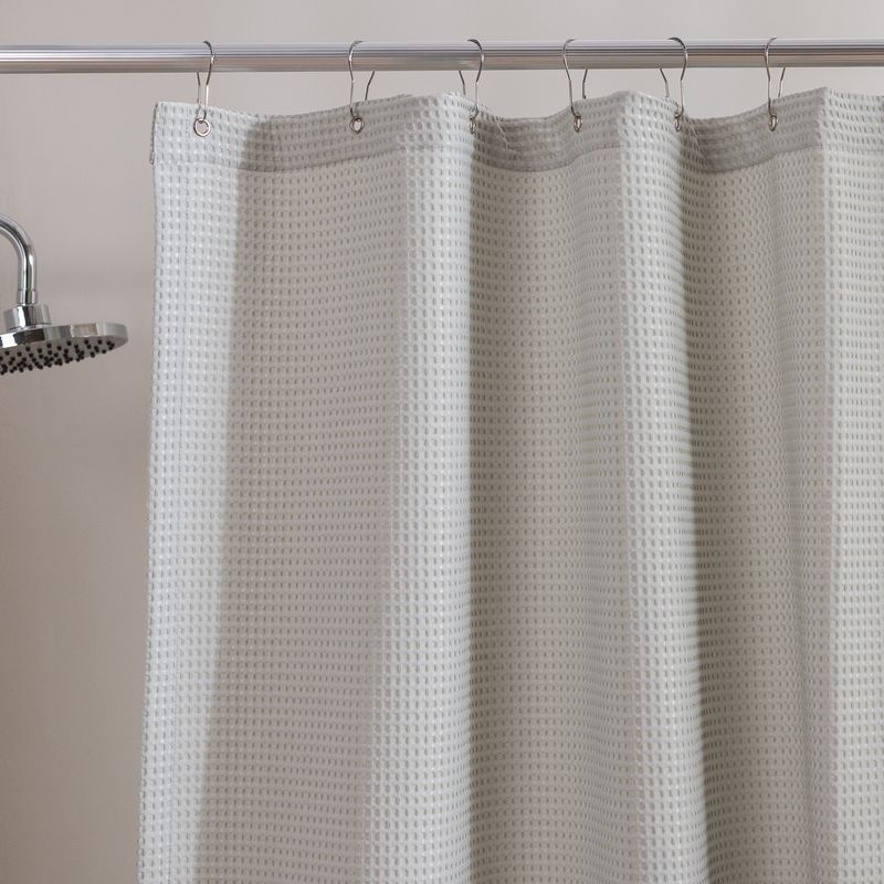 Cortina-de-Baño-de-Pique-con-Ojalillos-Metalicos