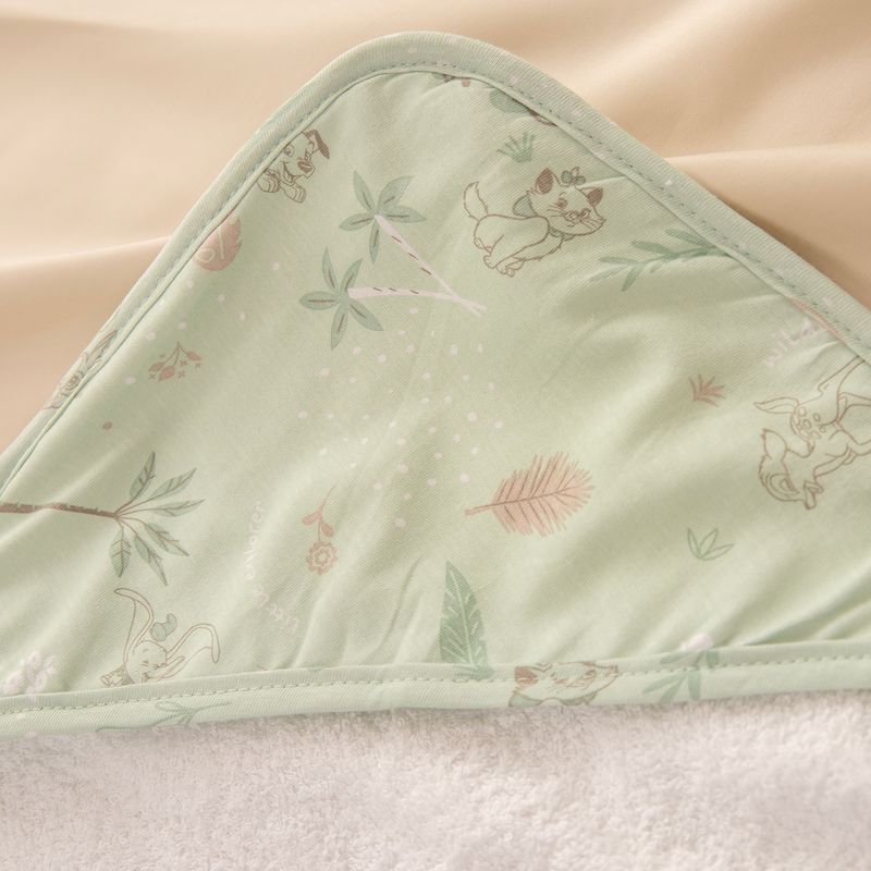Bata-de-Baño-de-Bebe-con-Capucha-Selva-Disney-