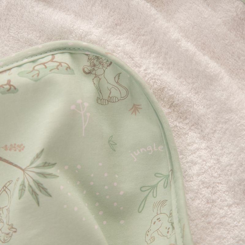 Bata-de-Baño-de-Bebe-con-Capucha-Selva-Disney-