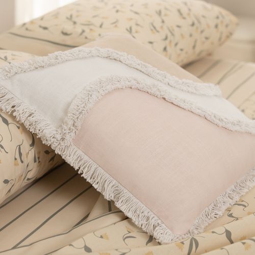 Funda de Almohadón Bicolor Texturizada con Flecos