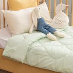 Acolchado-Cuna-Estrellitas-Lineales-