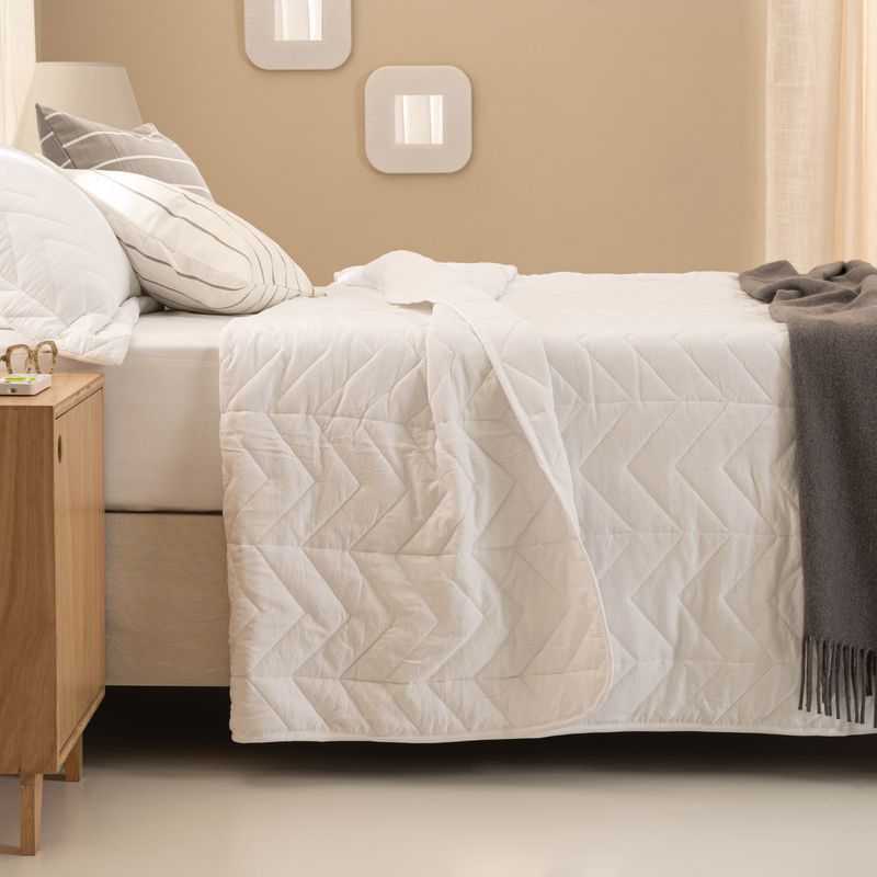 Cubrecama-Queen-Extra-Suave-Reversible-Liso