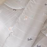 Acolchado-de-1-Plaza-Reversible-Perros-y-Pelotas