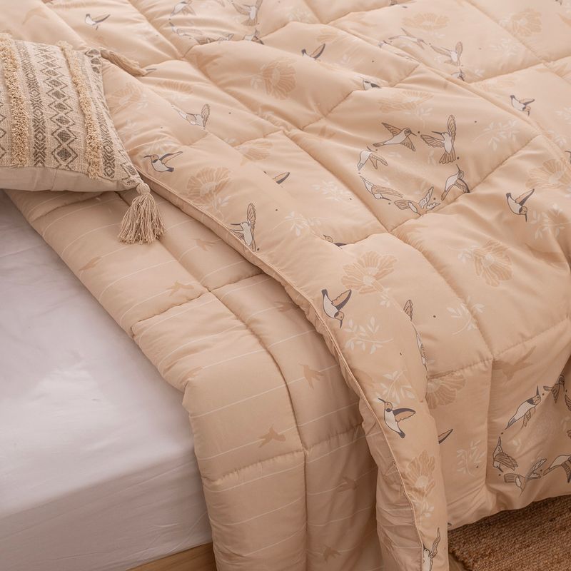 Plumon-King-Reversible-Colibries-Volando