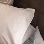 Funda-de-Almohada-Queen-Linea-Egipcia-Lisa
