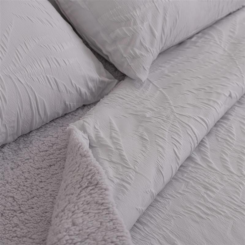 Acolchado-Queen-Hojas-Embossed-