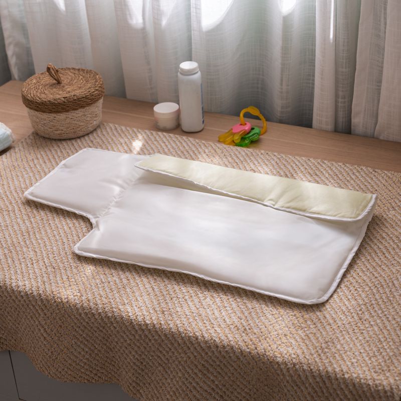 Cambiador-Impermeable-Portatil-de-Bebe-Campo