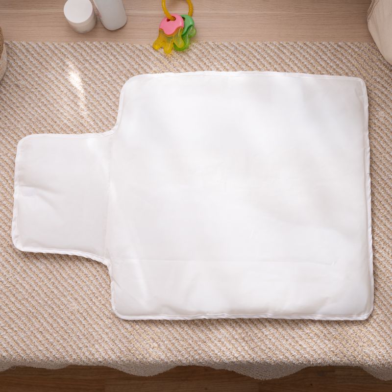 Cambiador-Impermeable-Portatil-de-Bebe-Soles