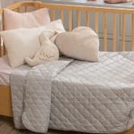Acolchado-Cuna-Reversible-de-Algodon-Rayas-Finas