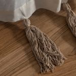 Set-de-2-Cortinas-con-Flecos-y-Recorte-en-V