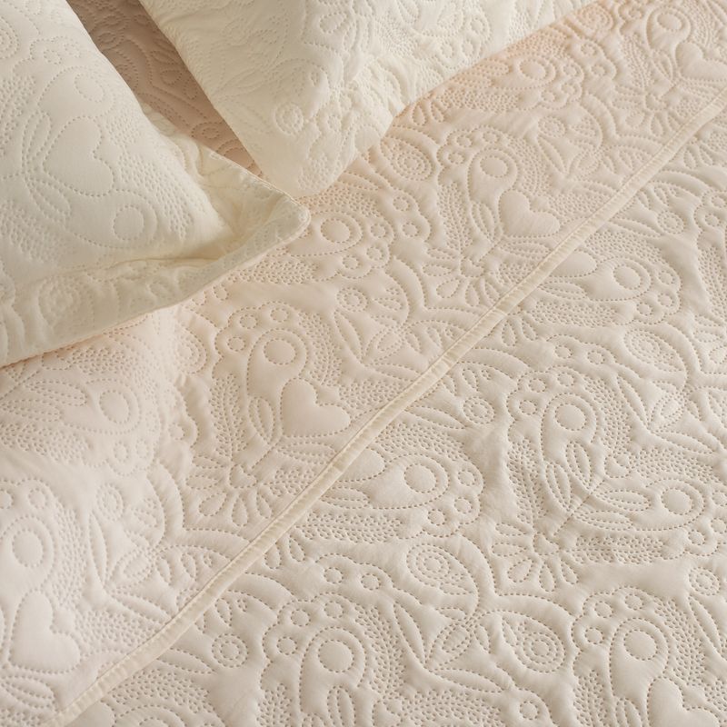 Cubrecama-Queen-Heatpress-Bulgaro-Romantico