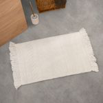 Alfombra-de-Baño-Rayas-y-Flecos
