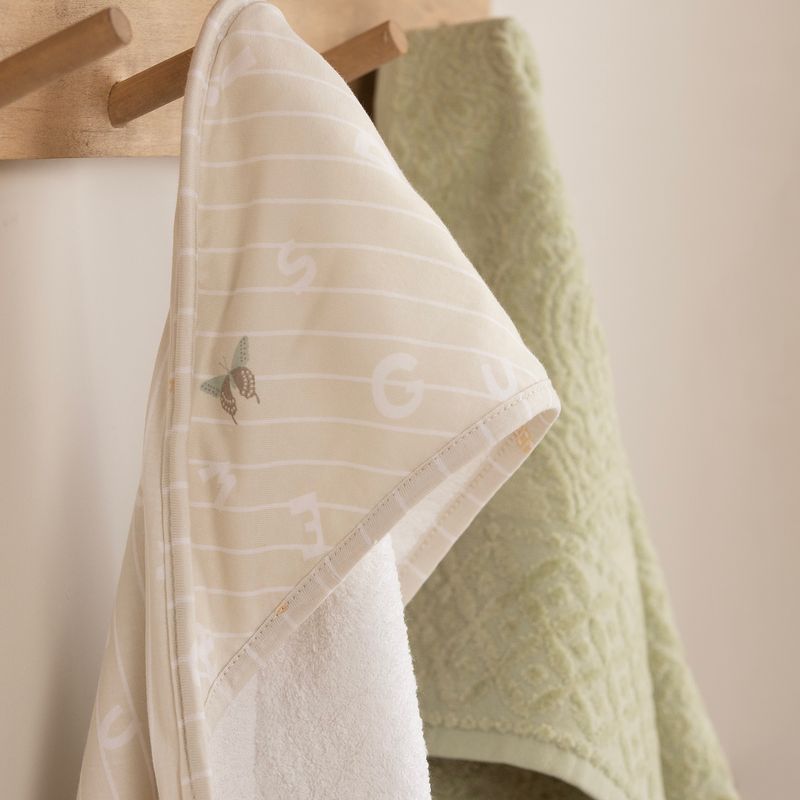 Bata-de-Toalla-de-Bebe-Grande-con-Capucha-Letras-y-Bichitos