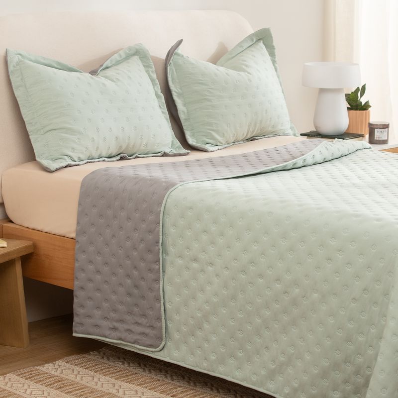 Cubrecama-Queen-Reversible-Heatpress-Redondo
