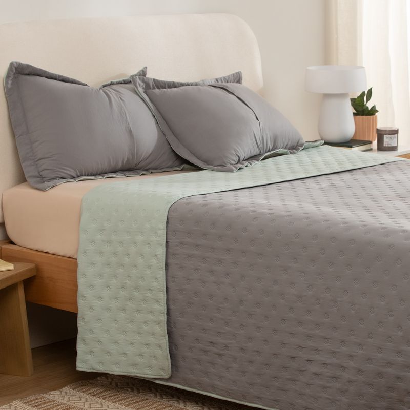 Cubrecama-Queen-Reversible-Heatpress-Redondo