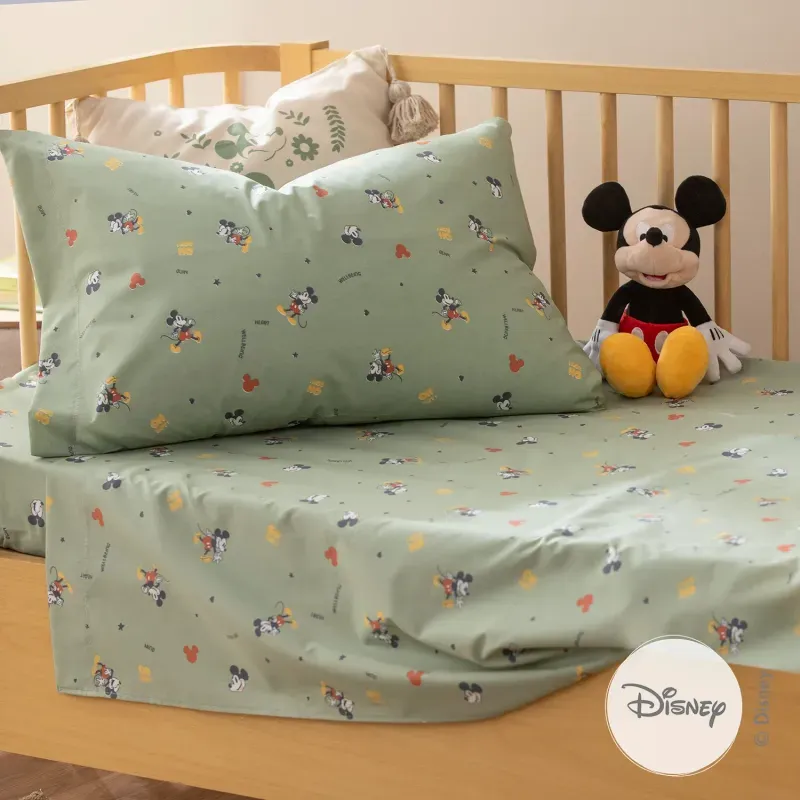 Juego-de-Sabanas-Cuna-Funcional-Disney-Pooh-en-las-Nubes