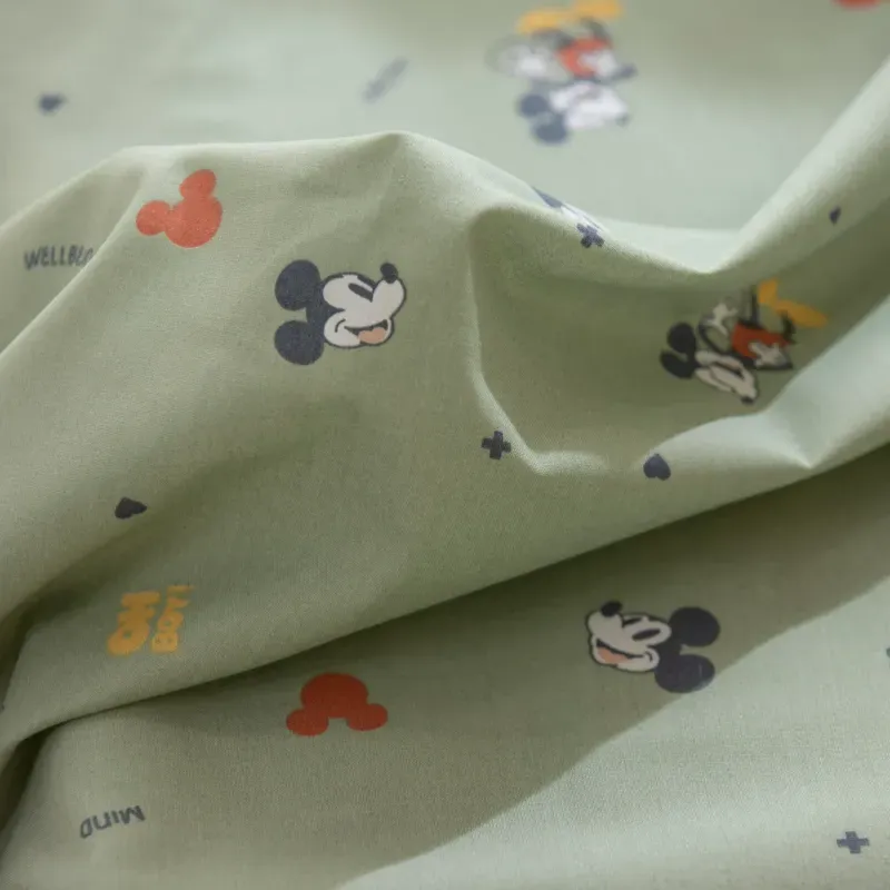 Juego-de-Sabanas-Cuna-Funcional-Disney-Pooh-en-las-Nubes
