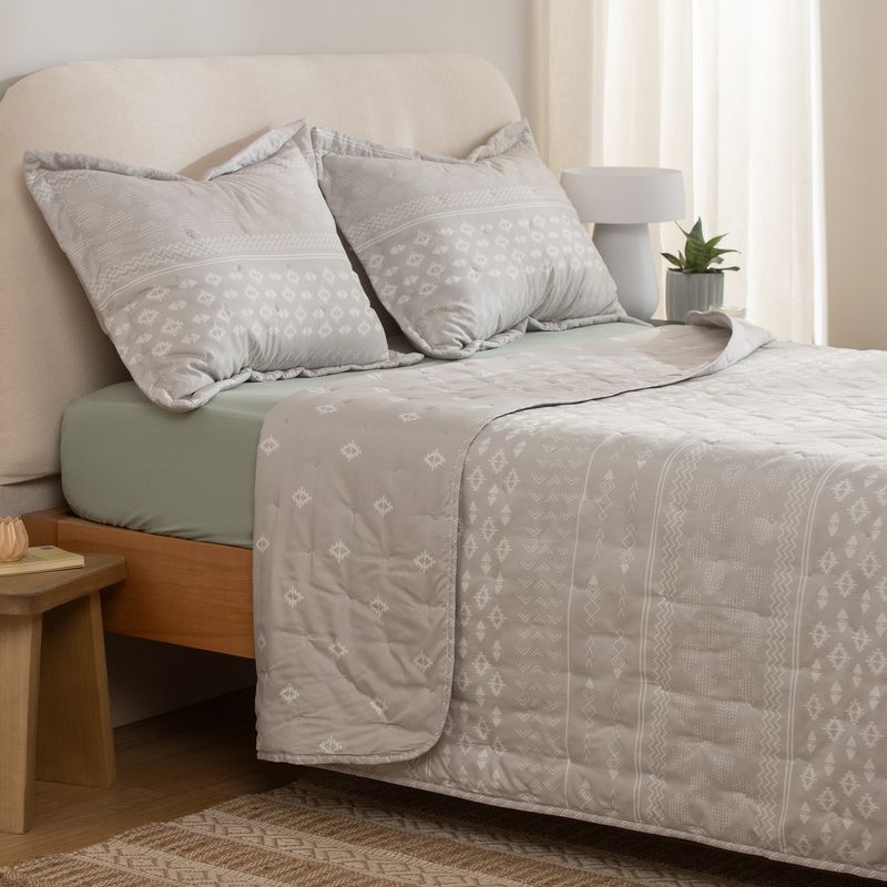Cubrecama-Queen-Reversible-Inca-Calm
