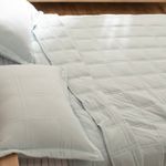 Cubrecama-King-Reversible-Costuras-a-Cuadros