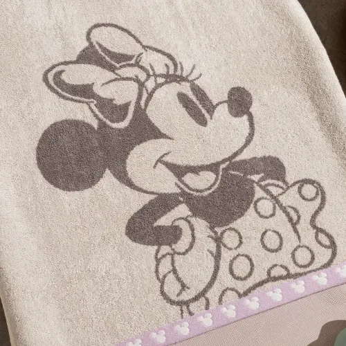 Toallón Playero Disney Minnie Power