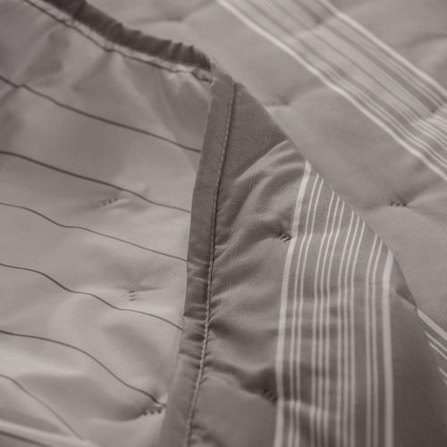 Cubrecama Queen Reversible Rayas