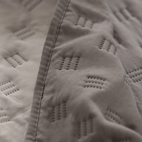 Cubrecama King Reversible Cuadro a Puntos