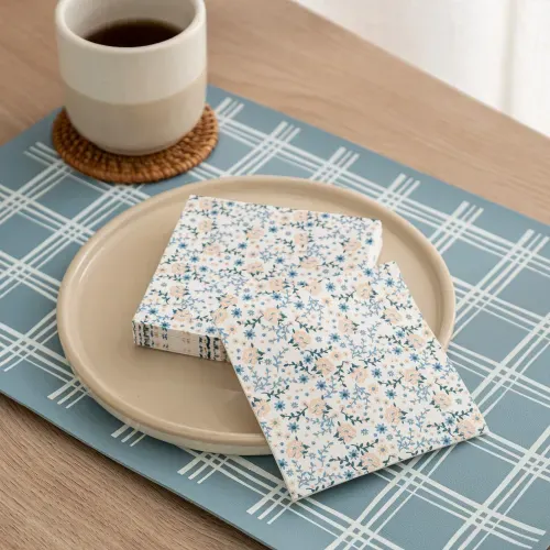 Set de 25 Servilletas de Papel Estampadas