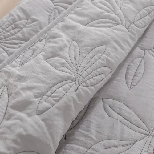 Manta Pie de Cama Bordado Hojas