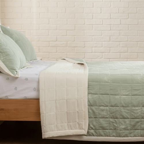 Cubrecama King Reversible Extra Suave Línea de Palmeras