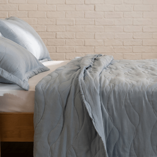 Cubrecama Queen Extra Suave Reversible Ondas